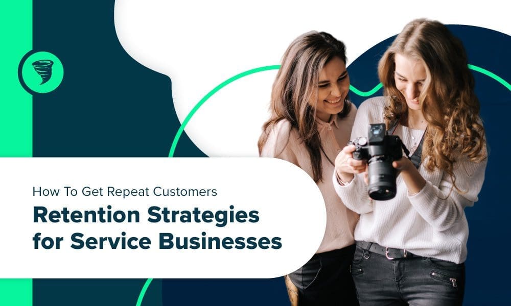 Big_Storm-How_To_Get_Repeat_Customers-Retention_Strategies_for_Service_Businesses How to Get Repeat Customers: Retention Strategies for Service Businesses - Client discussing photos with photographer service
